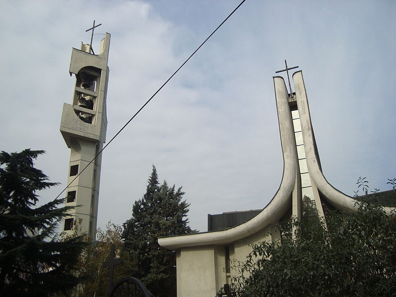 Illustration for article titled What Happens When A Japanese Architect Designs A Balkan City?